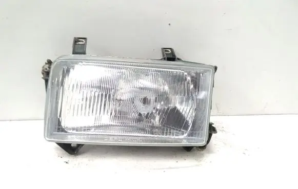 Volkswagen Transporter - Caravelle T4 Headlight/headlamp 029670