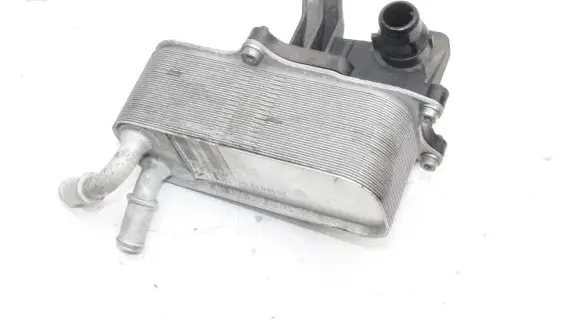 BMW i3 Engine oil radiator 7623685
