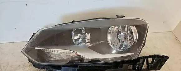 Volkswagen Cross Polo Headlight/headlamp 6R1941007E 1EE24705101