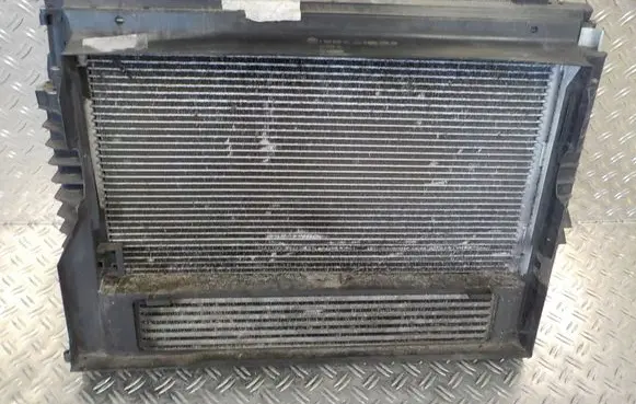 BMW 5 E60 E61 Radiator set 778783005