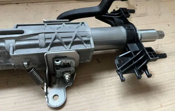 BMW 3 G20 G21 Steering wheel axle