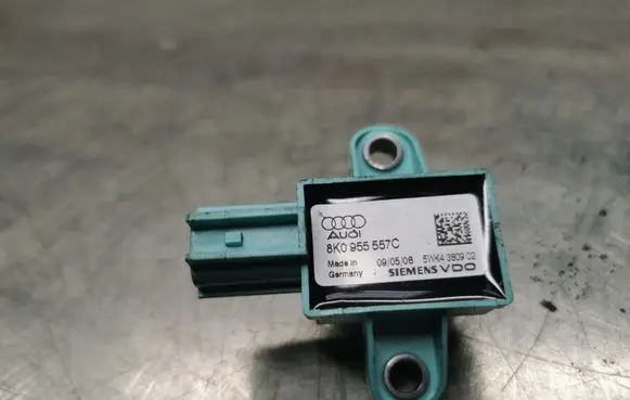 Audi A4 S4 B8 8K Airbag deployment crash/impact sensor 8K0955557C