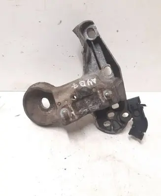 Audi A4 S4 B7 8E 8H Engine mounting bracket 8E0199352F