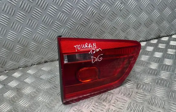 Volkswagen Touran II Tailgate rear/tail lights 1T0945094 21Z01046602 034943