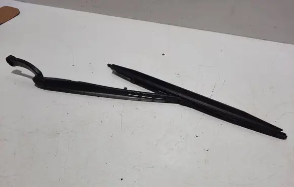 Audi A6 S6 C6 4F Front wiper blade arm 8E1955407A