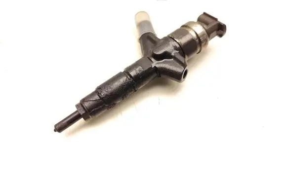 Subaru Legacy Fuel injector 16613AA030