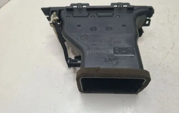 BMW 3 E90 E91 Dashboard side air vent grill/cover trim 144821 9130465