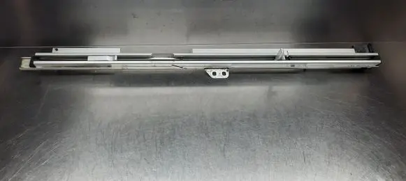 Volvo V70 Fender mounting bracket