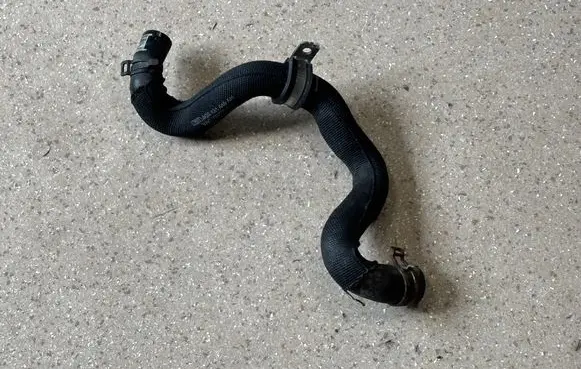 Audi A7 S7 4G Engine coolant pipe/hose 4G0121448AH