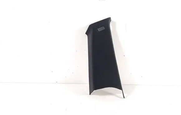 (D)pillar trim (top)