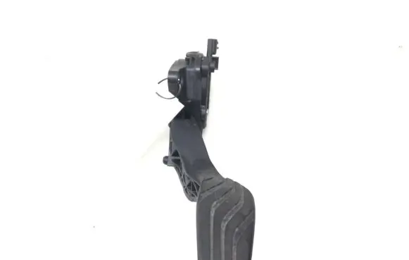 Nissan Qashqai Accelerator throttle pedal 180024BG0B