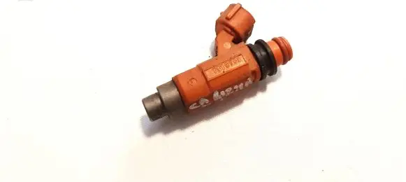 Mitsubishi Carisma Fuel injector 7319759 CDH210