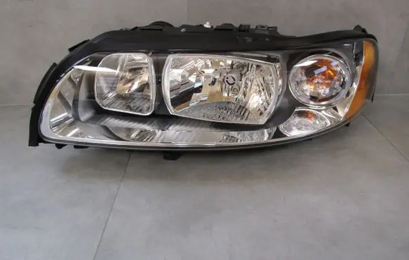Volvo S60 Headlight/headlamp 30698835 89900331