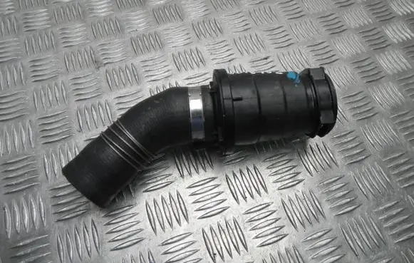 Nissan X-Trail T32 Air intake hose/pipe 165064EB0A VD16456