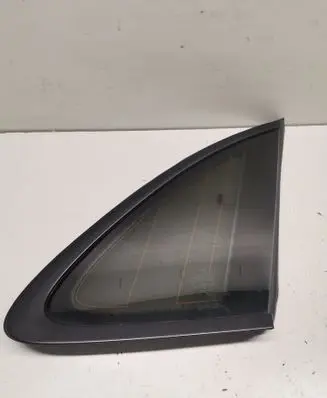 Porsche Macan (95B) Rear side window 95B845298
