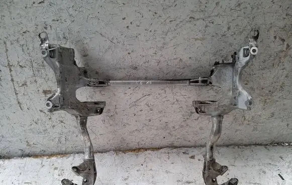 Audi Q5 SQ5 Front subframe 8R0399315E