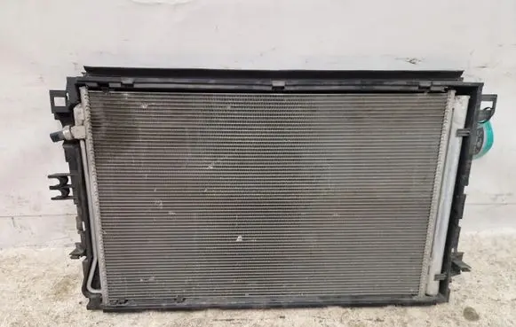 Mercedes-Benz Vito Viano W447 A/C cooling radiator (condenser) 