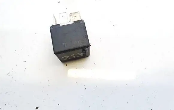 Audi A4 S4 B5 8D Other relay 443951253J 213
