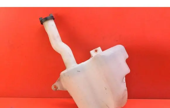 Ford Mondeo Mk III Windshield washer fluid reservoir/tank 1S71-13K163-AC