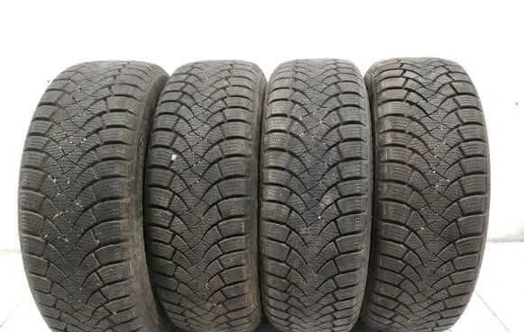 Volkswagen Golf II R15 winter tire 19560R15 SNOWTOURD1