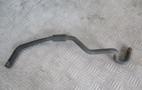 Renault Megane III Engine coolant pipe/hose