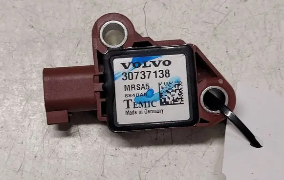 Volvo V50 Airbag deployment crash/impact sensor 30737138