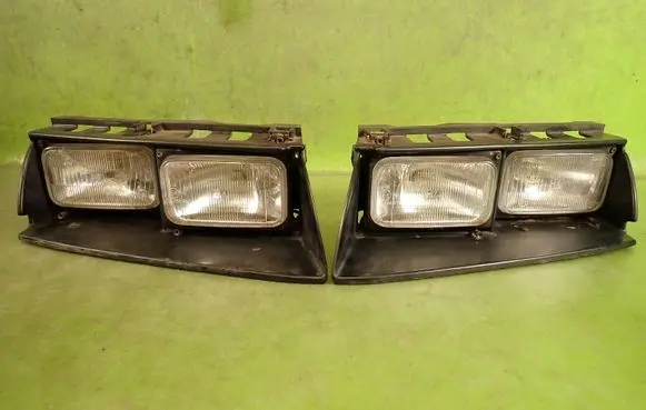 Pontiac Grand Prix Headlights/headlamps set 