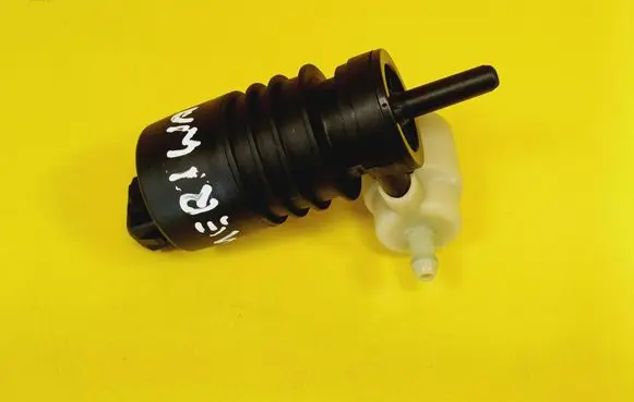 Opel Meriva A Windscreen/windshield washer pump