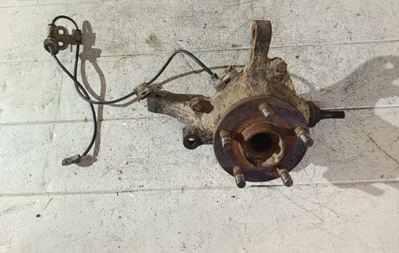 Subaru Outback Front wheel hub spindle knuckle