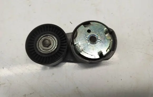 Dodge Challenger Generator/alternator belt tensioner 5184617AD 05184617AD 15909