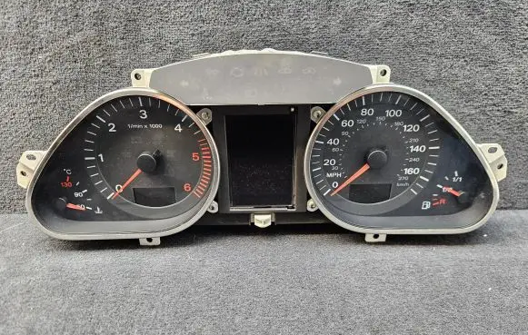 Audi A6 S6 C6 4F Speedometer (instrument cluster) 4F0920951 4F0910900C 503001720400