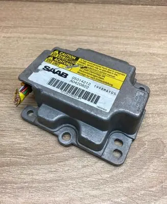 Saab 9-5 Airbag control unit/module 05014212 A0420822