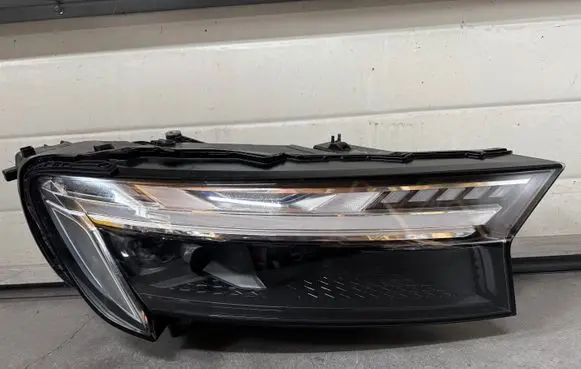 Headlight/headlamp