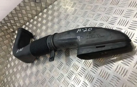 Mercedes-Benz E W212 Air intake duct part A6510903437