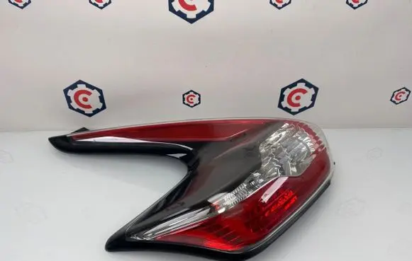 Nissan Juke I F15 Rear/tail lights 26555-BV80A