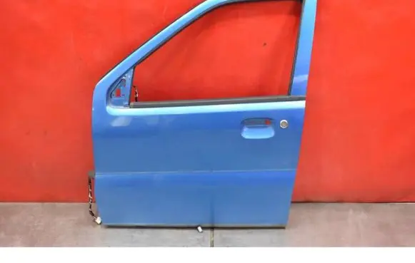 Suzuki Ignis Front door