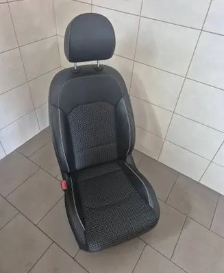 KIA Ceed Front driver seat