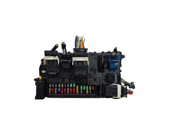 Ford Mondeo MK V Fuse module HU5T15604BFE