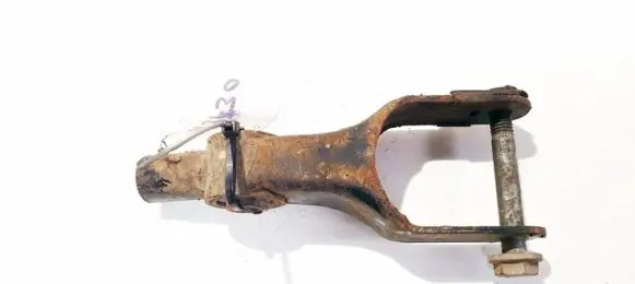 Citroen C8 Engine mount bracket