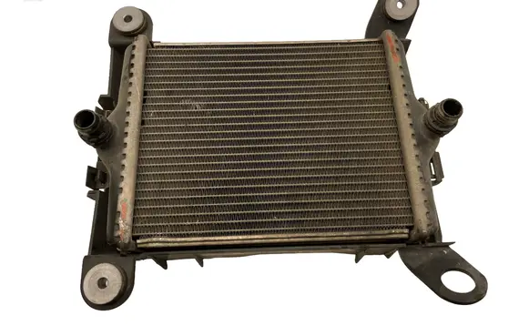 BMW 3 F30 F35 F31 Coolant radiator 7600698