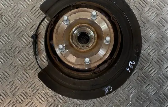 Dodge Durango Rear wheel hub 04877113AC