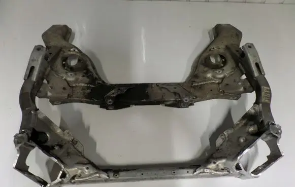 BMW 1 E81 E87 Front subframe 4642395