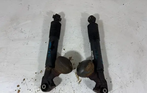 Citroen C5 Shock absorber/damper/air suspension 9688226480