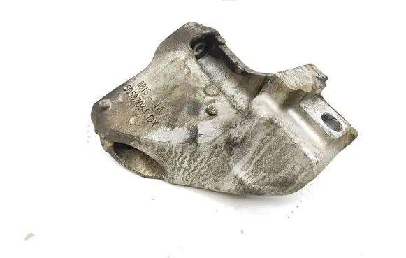 Alfa Romeo Stelvio Engine mounting bracket 50537064
