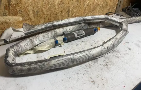 Mercedes-Benz E W212 Roof airbag 608740000 2128600602 BAMPT11249