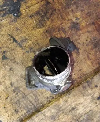 Audi A4 S4 B6 8E 8H Throttle valve 8D0145950D