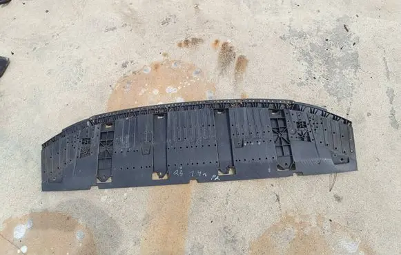 Audi Q3 8U Front bumper skid plate/under tray