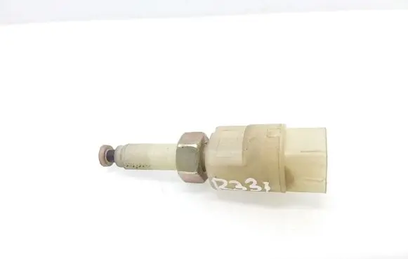 Volkswagen PASSAT B5 Brake pedal sensor switch 4A0945515A