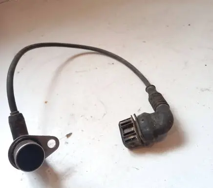BMW 3 E46 Camshaft position sensor 1732635