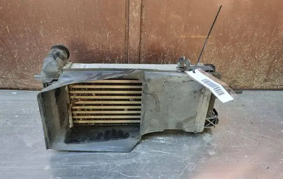 Ford Focus Intercooler radiator CV619L440VC